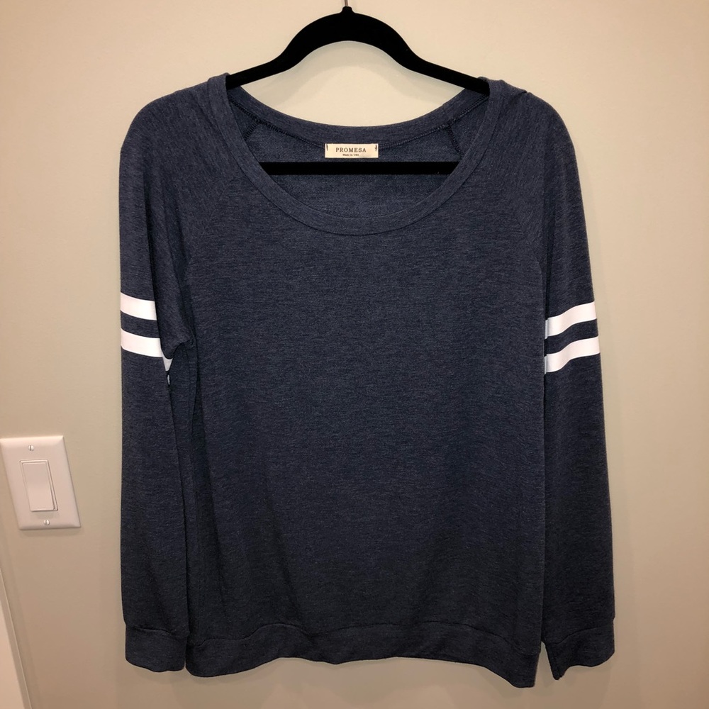Long sleeve navy shirt
